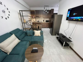 Deluxe One-bedroom Apartment Near Metro & Tbilisi Sea